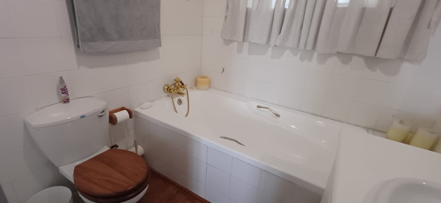To Let 3 Bedroom Property for Rent in Eureka Free State